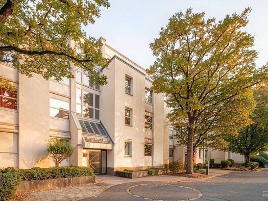 Wohnung zum Kauf 890.000 € 3 Zimmer 96 m² Bogenhausen München 81925