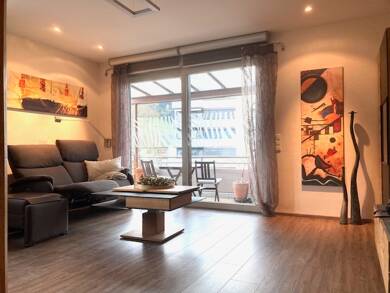 Wohnung zum Kauf provisionsfrei 270.000 € 4 Zimmer 94 m² Geschoss 2/2 Hegerfeldstr. Hausach 77756