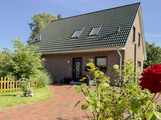 Einfamilienhaus zum Kauf 475.000 € 5 Zimmer 108 m² 619 m² Grundstück Rethwisch Lehmkuhlen 24211