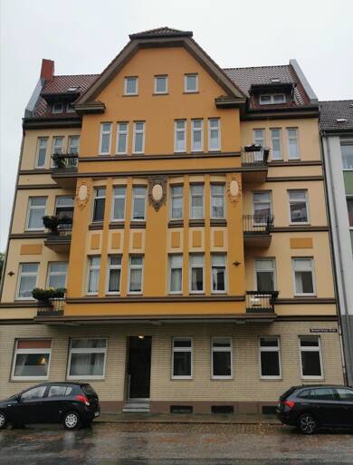 Maisonette zum Kauf 74.900 € 2,5 Zimmer 87 m² Dachgeschoss, 4. Geschoss frei ab sofort Bernhard-Krause-Straße 5 Lehe Bremerhaven 27580
