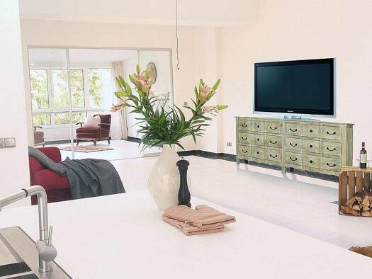 Wohnung zur Miete 3.500 € 5 Zimmer 202 m² frei ab 01.03.2026 Berliner Vorstadt Potsdam 14467