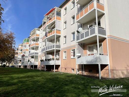 Wohnung zur Miete 383 € 3 Zimmer 59,8 m² 2. Geschoss frei ab 01.10.2026 Otto-Lilienthal-Straße 17 Merseburg Merseburg 06217