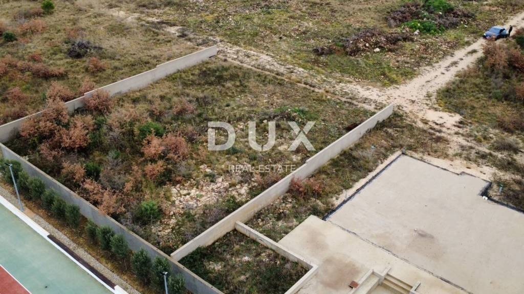 Land-/Forstwirtschaft zum Kauf 97.000 € Policnik