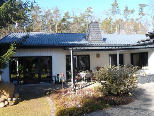 Mehrfamilienhaus zum Kauf provisionsfrei als Kapitalanlage geeignet 221.000 € 9 Zimmer 236 m² 4.693 m² Grundstück Bergwitz Kemberg 06901
