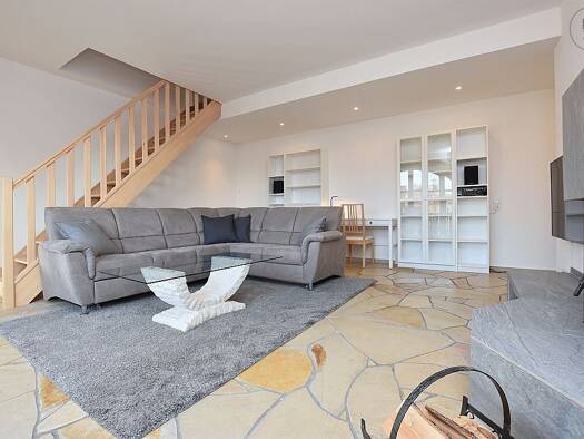 Wohnung zur Miete auf Zeit 1.490 € 2 Zimmer 90 m² frei ab 01.06.2026 Mundelsheim 74395