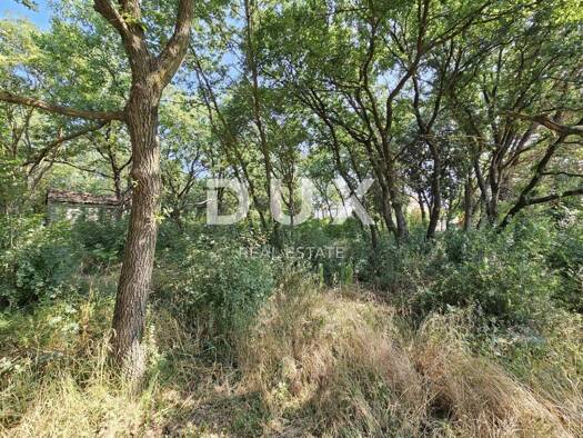 Wohn- und Gewerbegrundstück zum Kauf 270.000 € Fažana 52212