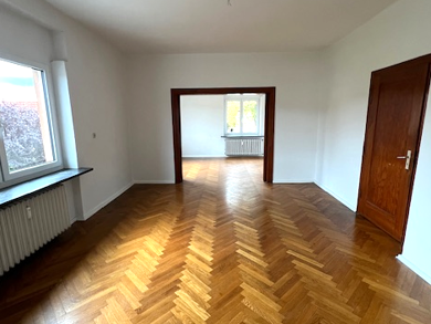 Wohnung zur Miete 700 € 5 Zimmer 145,5 m² 1. Geschoss frei ab sofort Schwarza Rudolstadt 07407