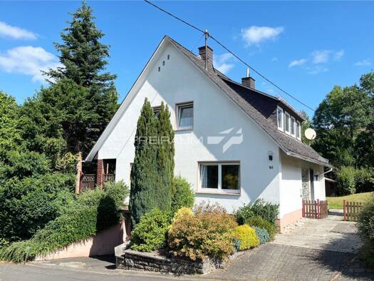 Einfamilienhaus zum Kauf 199.000 € 4 Zimmer 132,8 m² 594 m² Grundstück Herdorf Herdorf 57562