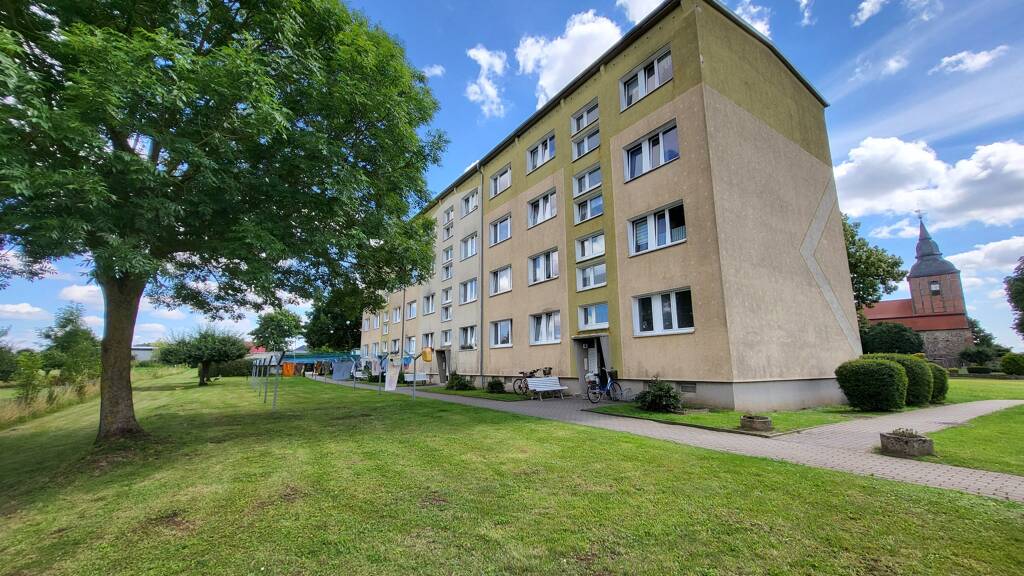 Wohnung zur Miete 255 € 2 Zimmer 47 m² 3. Geschoss frei ab sofort Straße der Freundschaft Nieden 17309