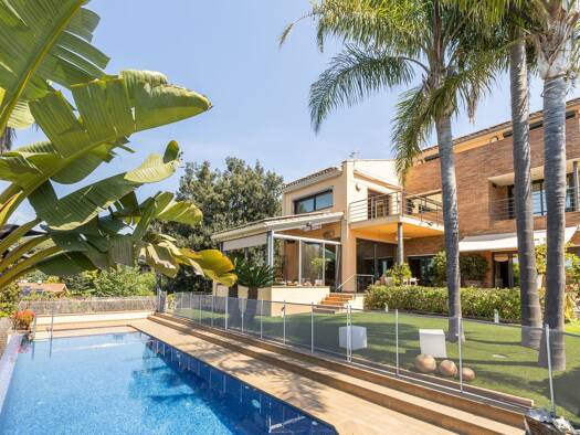 Einfamilienhaus zum Kauf provisionsfrei 1.410.000 € 7 Zimmer 700 m² 1.101 m² Grundstück Sant Vicenç de Montalt 08394