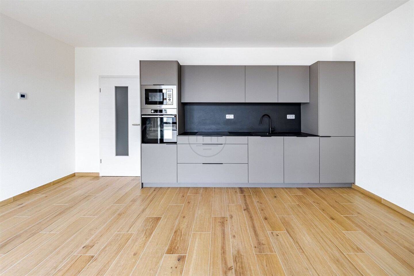 Immobilie in Sehlde - Luxuriöse 2-Zimmer-Wohnung mit großer Terrasse und Blick auf den Lipno-Stausee - Kovárov - Bild 4