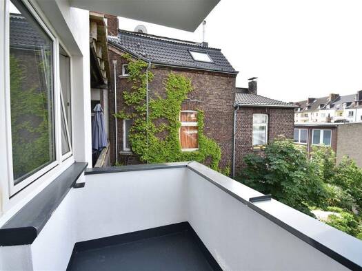 Wohnung zur Miete 850 € 2 Zimmer 37,3 m² 2. Geschoss frei ab sofort Ellerstraße 97 Oberbilk Düsseldorf 40227