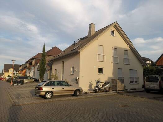 Einfamilienhaus zum Kauf 449.997 € 8 Zimmer 220 m² 435 m² Grundstück Korretstraße 5 Plaidt 56637
