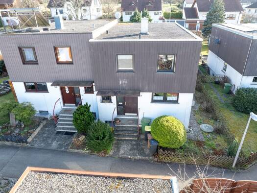 Doppelhaushälfte zum Kauf 425.000 € 4,5 Zimmer 128,9 m² 321 m² Grundstück frei ab sofort Thüringer Straße 54 Oberstenfeld 71720