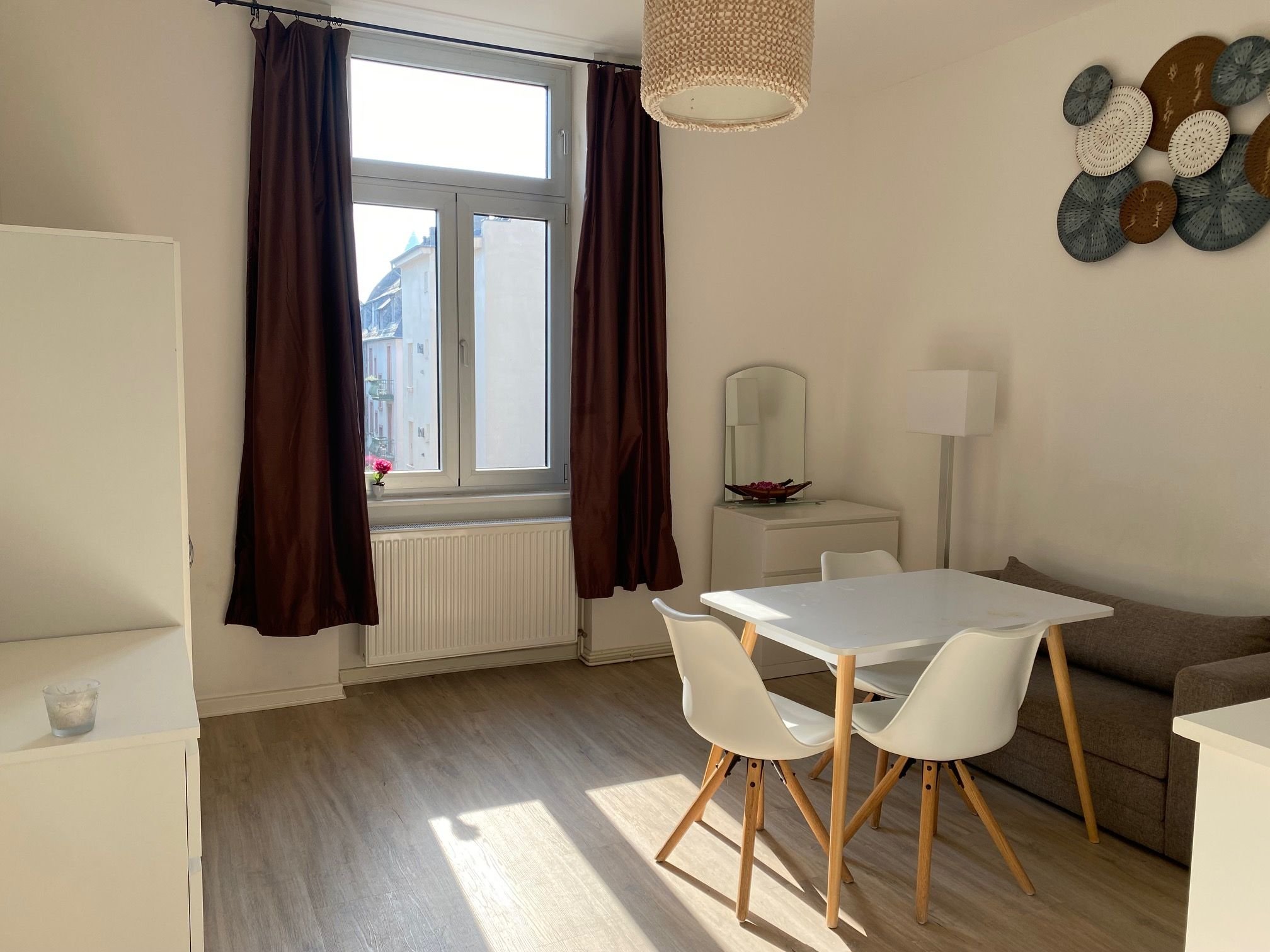 Wohnung zur Miete 990 € 2 Zimmer 2.<br/>Geschoss ab sofort<br/>Verfügbarkeit Konrad-Brosswitz-Strasse Bockenheim Frankfurt am Main 60487