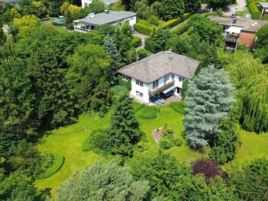 Einfamilienhaus zum Kauf 799.000 € 8 Zimmer 200 m² 2.788 m² Grundstück Kassel 34132