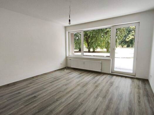 Wohnung zur Miete 385 € 3 Zimmer 64,1 m² 1. Geschoss Joh.-Sebastian-Bach-Straße 3 Lebenstedt Salzgitter 38226