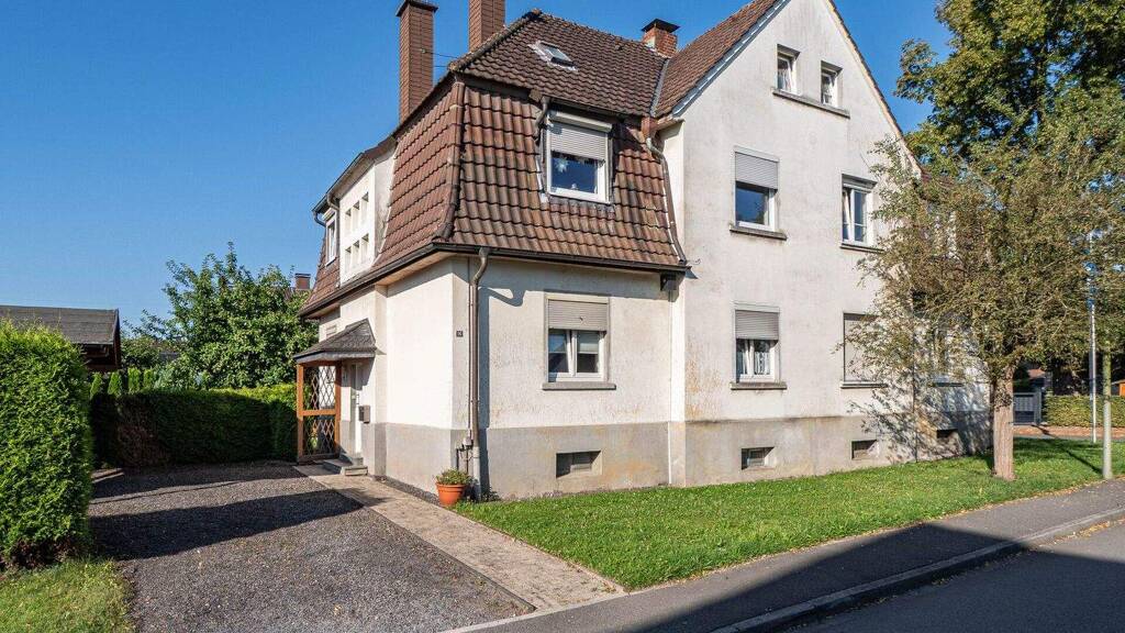 Doppelhaushälfte zum Kauf 251.000 € 5 Zimmer 134 m² 437 m² Grundstück Bruchhausen 59759