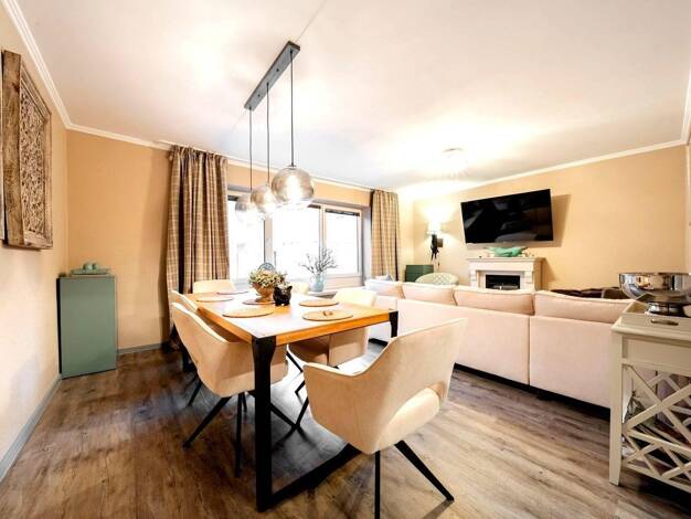 Wohnung zur Miete 1.200 € 5 Zimmer 120 m² EG Hauptstraße 50a Hage 26524