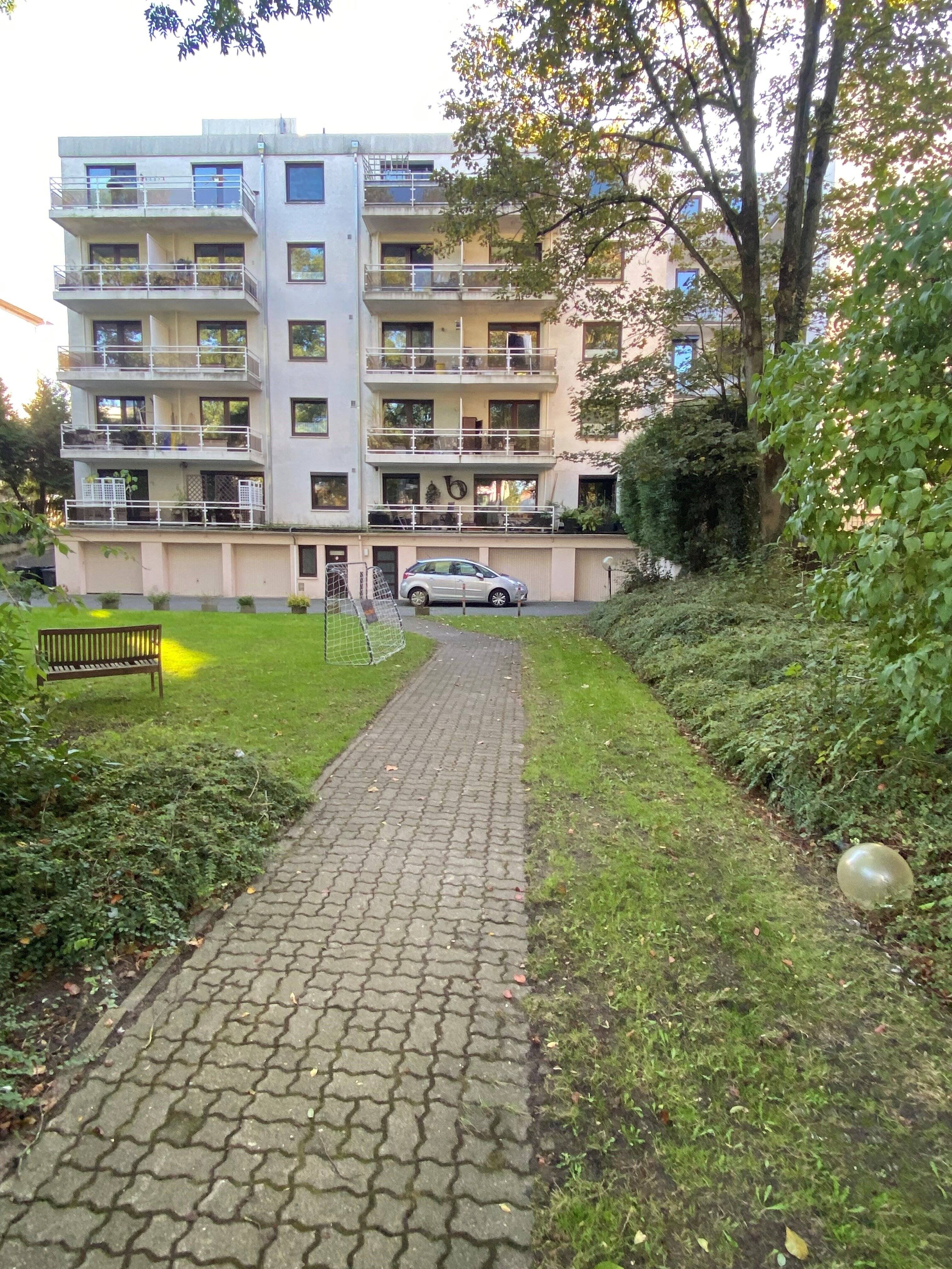 Property thumbnail 9