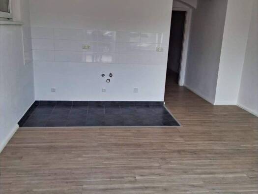 Wohnung zur Miete 360 € 2 Zimmer 45 m² frei ab sofort Schleinufer Altstadt Altstadt 39104