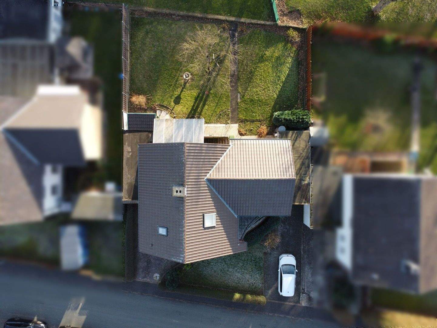 Immobilie in Borchen - Solides Einfamilienhaus mit Potenzial in ruhiger Wohnlage  in Alfen - Ideal für Ihre Ideen! - Bild 2