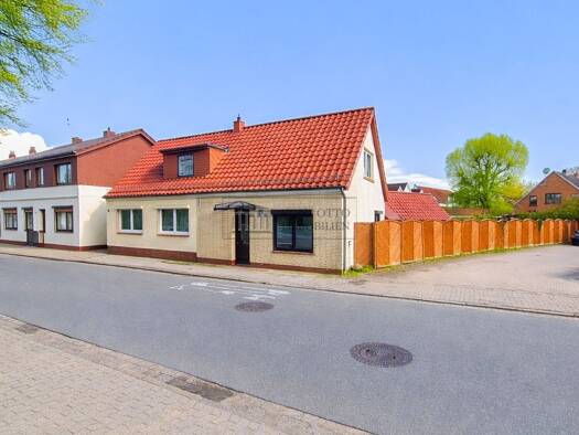 Haus zum Kauf 286.500 € 3 Zimmer 110 m² 376 m² Grundstück Mitte Delmenhorst 27753