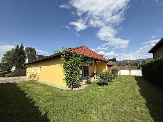 Bungalow zum Kauf provisionsfrei 645.000 € 3 Zimmer 98,4 m² 450 m² Grundstück Koblach 6842