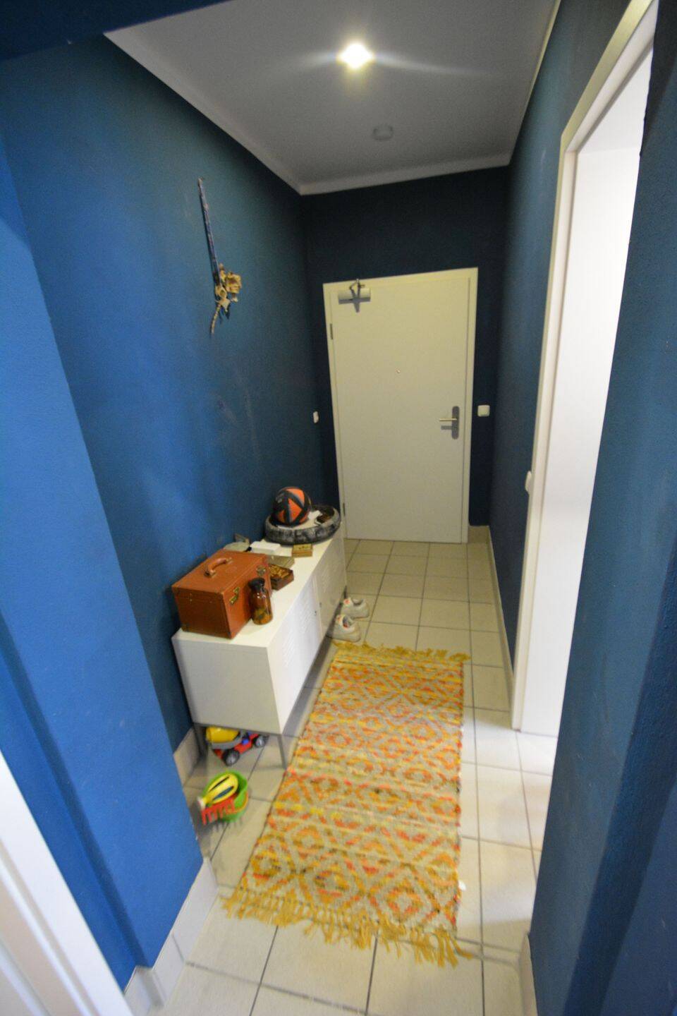 Großzügiges 1-Zimmer-Apartment mit Tageslichtbad und EBK im Herzen der Regensburger Altstadt – Wollwirkergasse 5, 93047 Regensburg – Vorschaubild 2