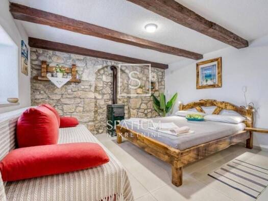 Haus zum Kauf 350.000 € 3 Zimmer 66 m² Crikvenica Centar