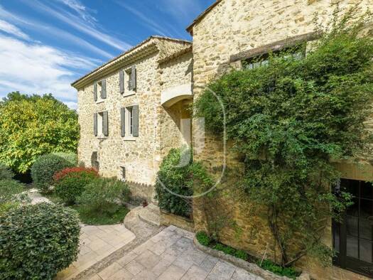 Haus zum Kauf 1.495.000 € 534 m² 6.700 m² Grundstück Beaumes-de-Venise 84190