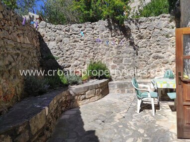 Haus zum Kauf 410.000 € 3 Zimmer 180 m² Hvar