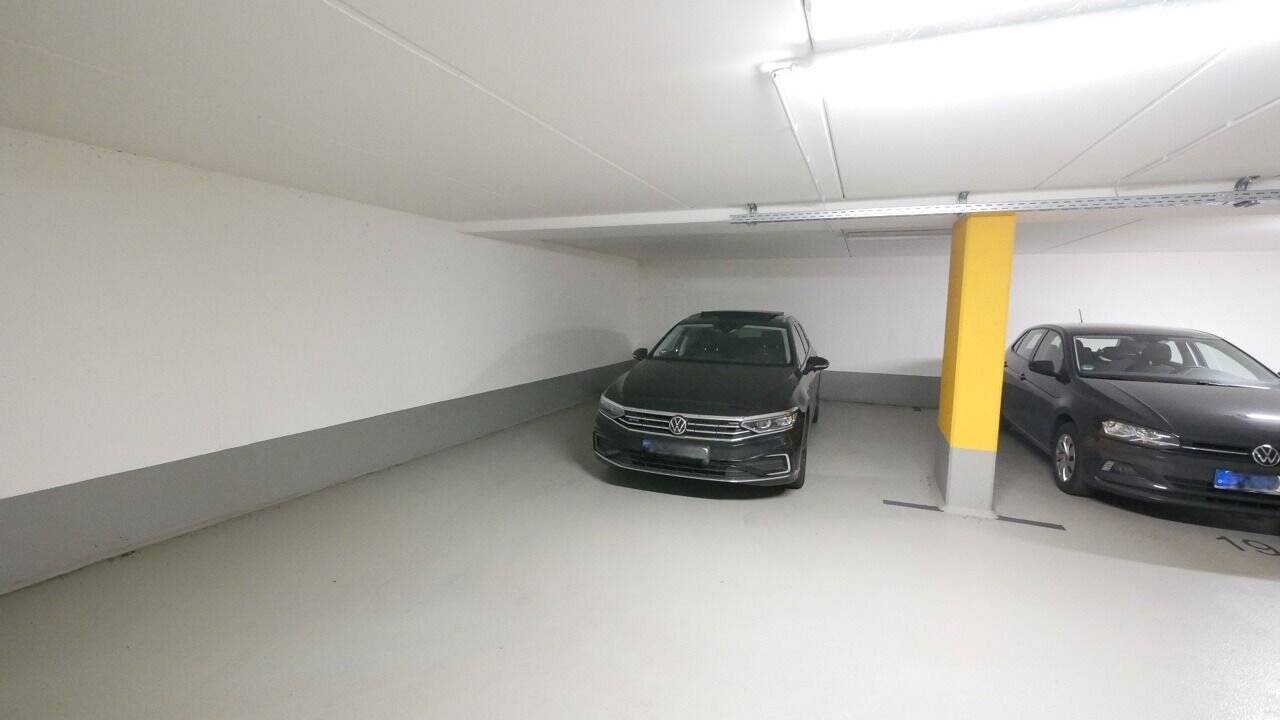 Property thumbnail 12