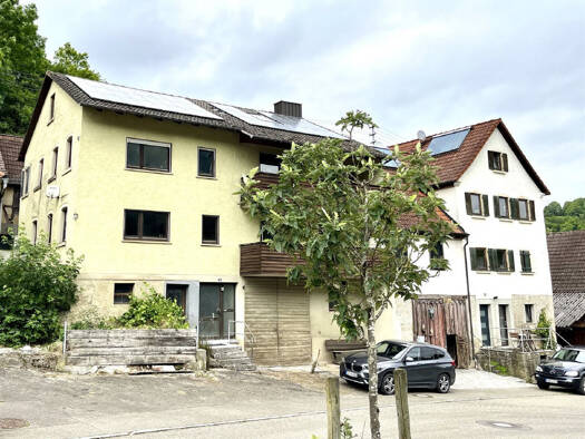 Einfamilienhaus zum Kauf 229.000 € 7 Zimmer 183 m² 2.656 m² Grundstück Münster Creglingen-Münster 97993