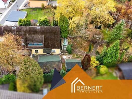 Haus zum Kauf 319.000 € 8 Zimmer 240 m² 980 m² Grundstück Stockheim 96342