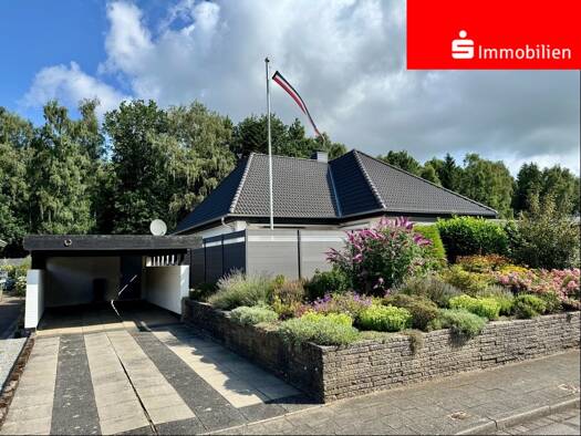 Bungalow zum Kauf 359.000 € 4 Zimmer 113,9 m² 1.100 m² Grundstück frei ab sofort Kellinghusen 25548