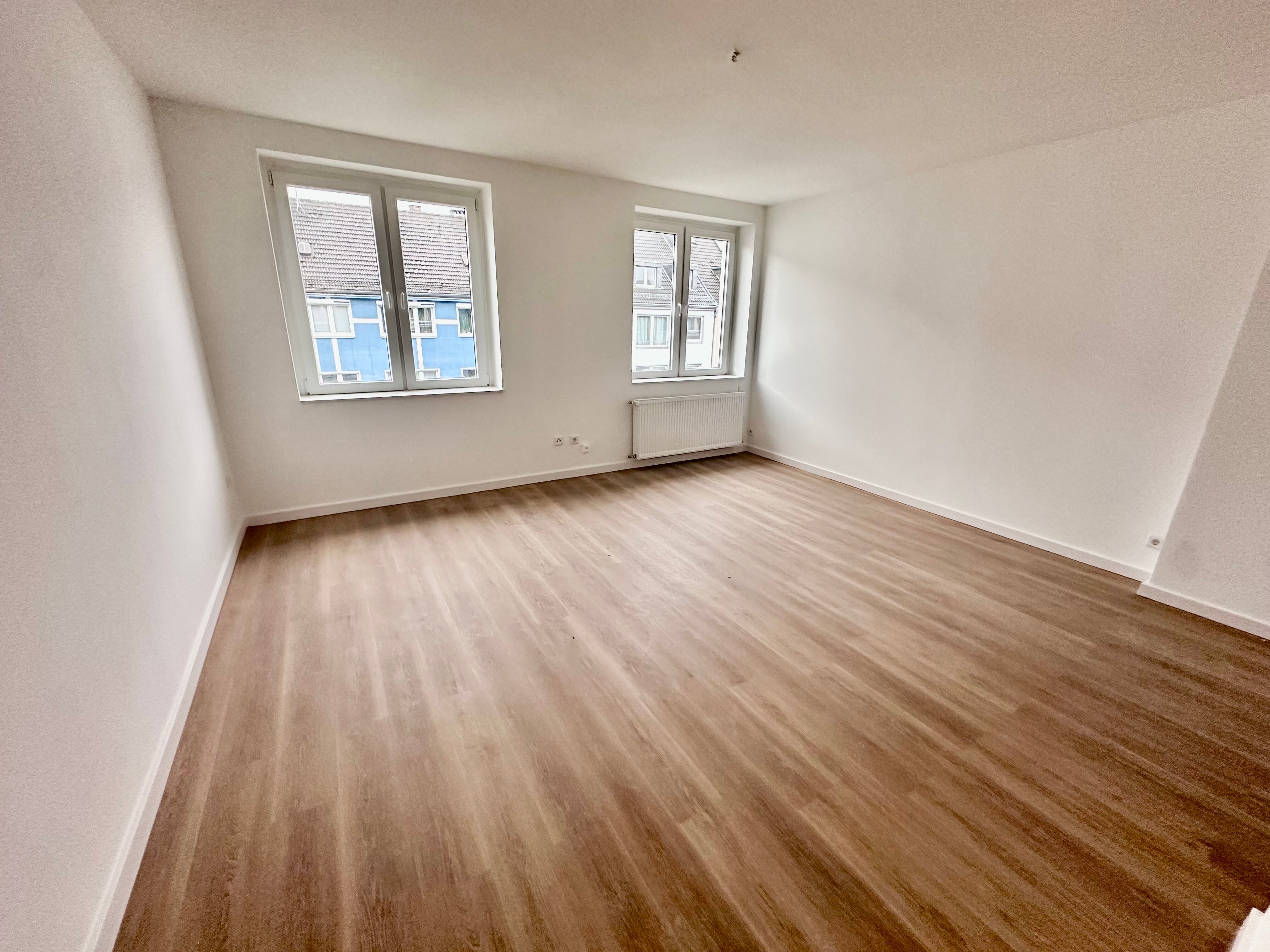 Wohnung zur Miete 650 € 1 Zimmer 26 m²<br/>Wohnfläche 4.<br/>Geschoss ab sofort<br/>Verfügbarkeit Aachenerstr. 8 Bilk Düsseldorf 40223