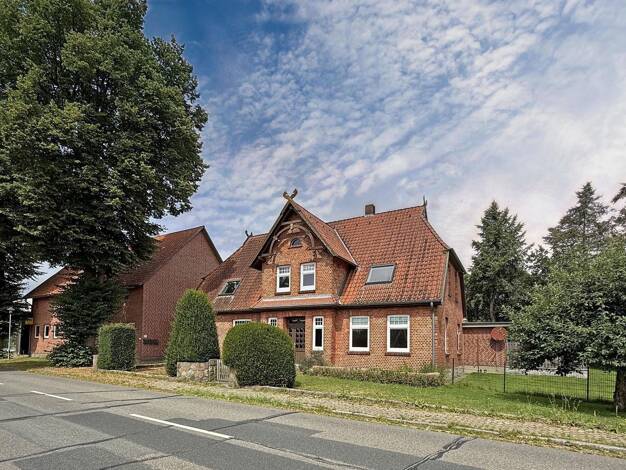 Haus zum Kauf 795.000 € 9 Zimmer 355 m² 6.743 m² Grundstück frei ab sofort Evendorf Egestorf 21272