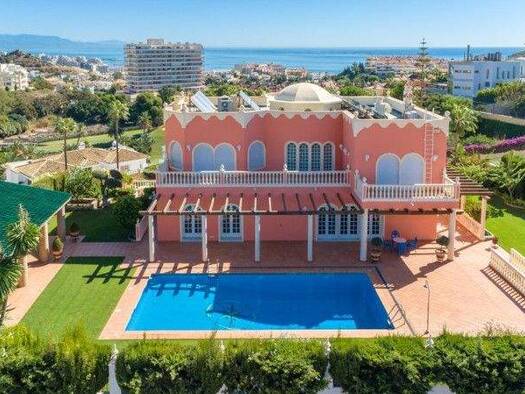 Einfamilienhaus zum Kauf 2.999.000 € 1.033 m² 1.441 m² Grundstück Benalmádena 0