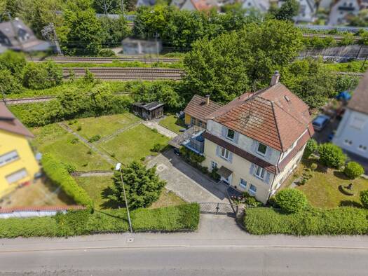 Mehrfamilienhaus zum Kauf 698.000 € 8 Zimmer 173,4 m² 790 m² Grundstück West Ludwigsburg 71636