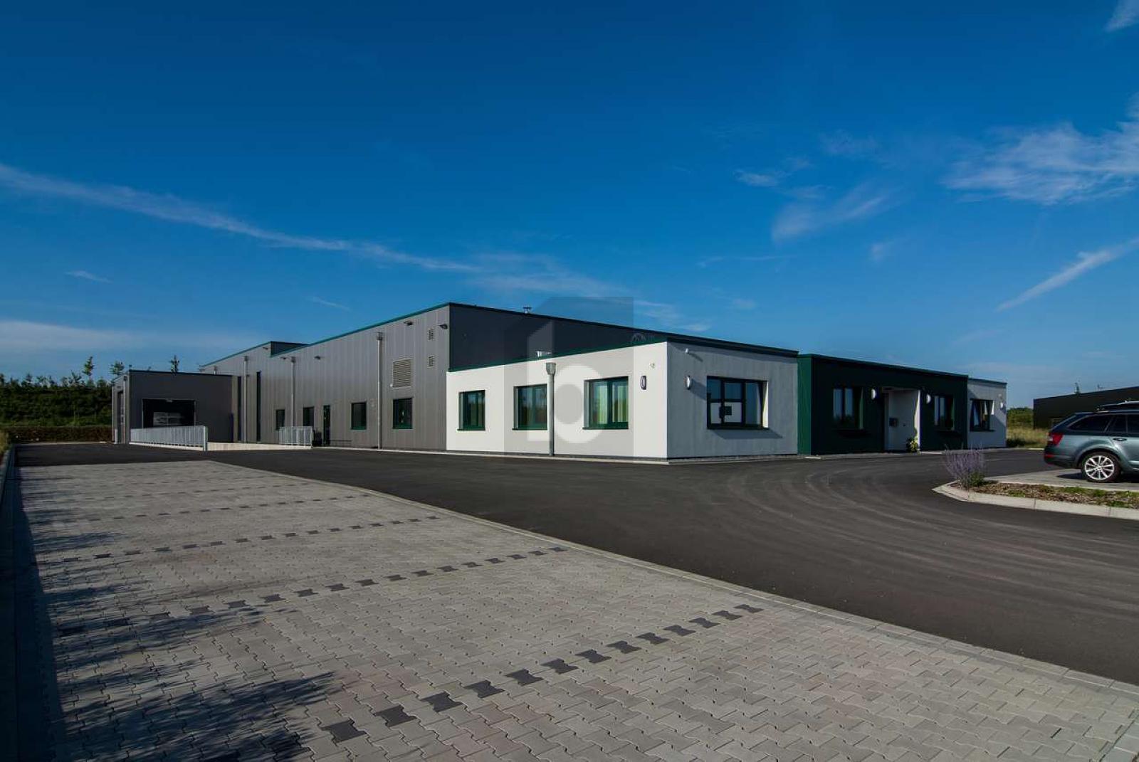 Lagerhalle zum Kauf 1.800.000 € 1.585 m²<br/>Lagerfläche Detmold - Kernstadt Detmold 32756