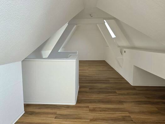 Wohnung zur Miete 900 € 4 Zimmer 122 m² Geschoss 4/4 frei ab sofort Karlstraße 40 Schmellwitz Cottbus 03044
