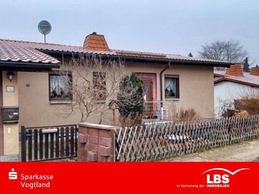 Einfamilienhaus zum Kauf 225.000 € 7 Zimmer 166,6 m² 717 m² Grundstück Jößnitz 08547