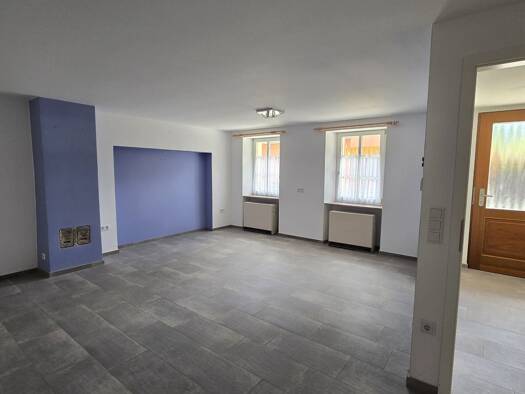 Reihenendhaus zum Kauf 119.500 € 5 Zimmer 93 m² 365 m² Grundstück Ehranger Straße 7 Kordel 54306