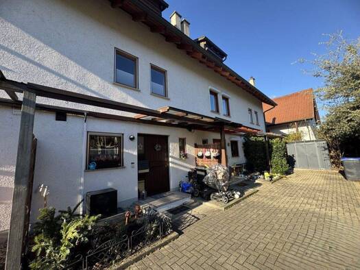Reihenmittelhaus zum Kauf 475.000 € 5 Zimmer 130 m² 144 m² Grundstück frei ab 01.07.2026 Haltingen Weil am Rhein 79576