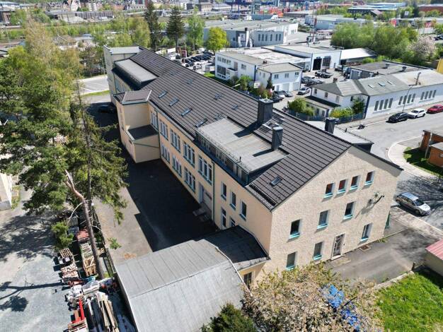 Wohnanlage zum Kauf als Kapitalanlage geeignet 1.250.000 € 9 Zimmer 3.000 m² 2.953 m² Grundstück Innenstadt Hof 95032