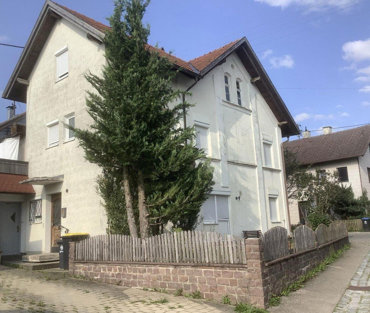 Doppelhaushälfte zum Kauf provisionsfrei 137.000 € 3 Zimmer 85 m²<br/>Wohnfläche 284 m²<br/>Grundstück 01.02.2025<br/>Verfügbarkeit Markt Rettenbach Markt Rettenbach 87733