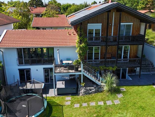 Einfamilienhaus zum Kauf 1.290.000 € 8,5 Zimmer 300 m² 970 m² Grundstück Ponlach Tittmoning 84529