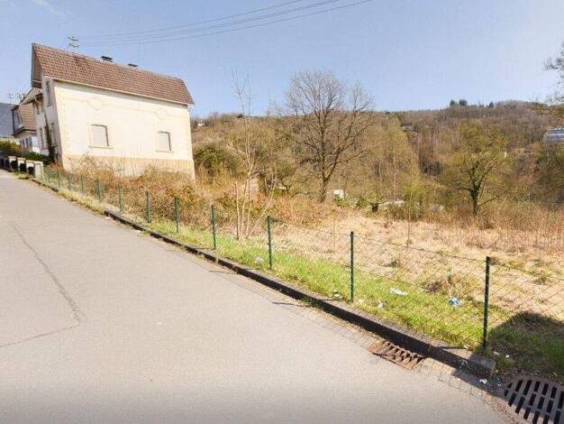 Grundstück zum Kauf 70.000 € 1.003 m² Grundstück Kirchen Kirchen (Sieg) 57548