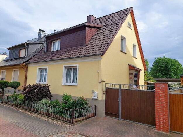 Doppelhaushälfte zum Kauf 109.000 € 4 Zimmer 129 m² 384 m² Grundstück Groß Rosenburg 39240